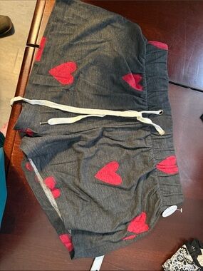 Honeydew Intimates Gray Lounge Shorts with Red Heart Print Set